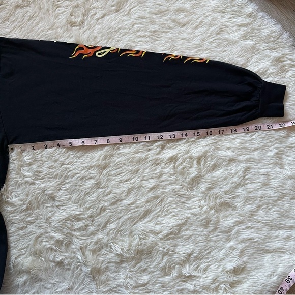 Teddy Fresh Long Sleeve Tee Giddy Up Cowboy Hat Flames Crewneck Black S NWT New - Picture 11 of 11